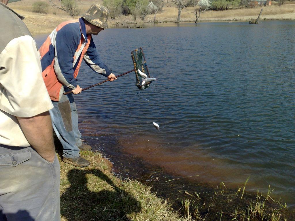 Гостьовий будинок Elandskloof Trout Farm Дюлстром Екстер'єр фото